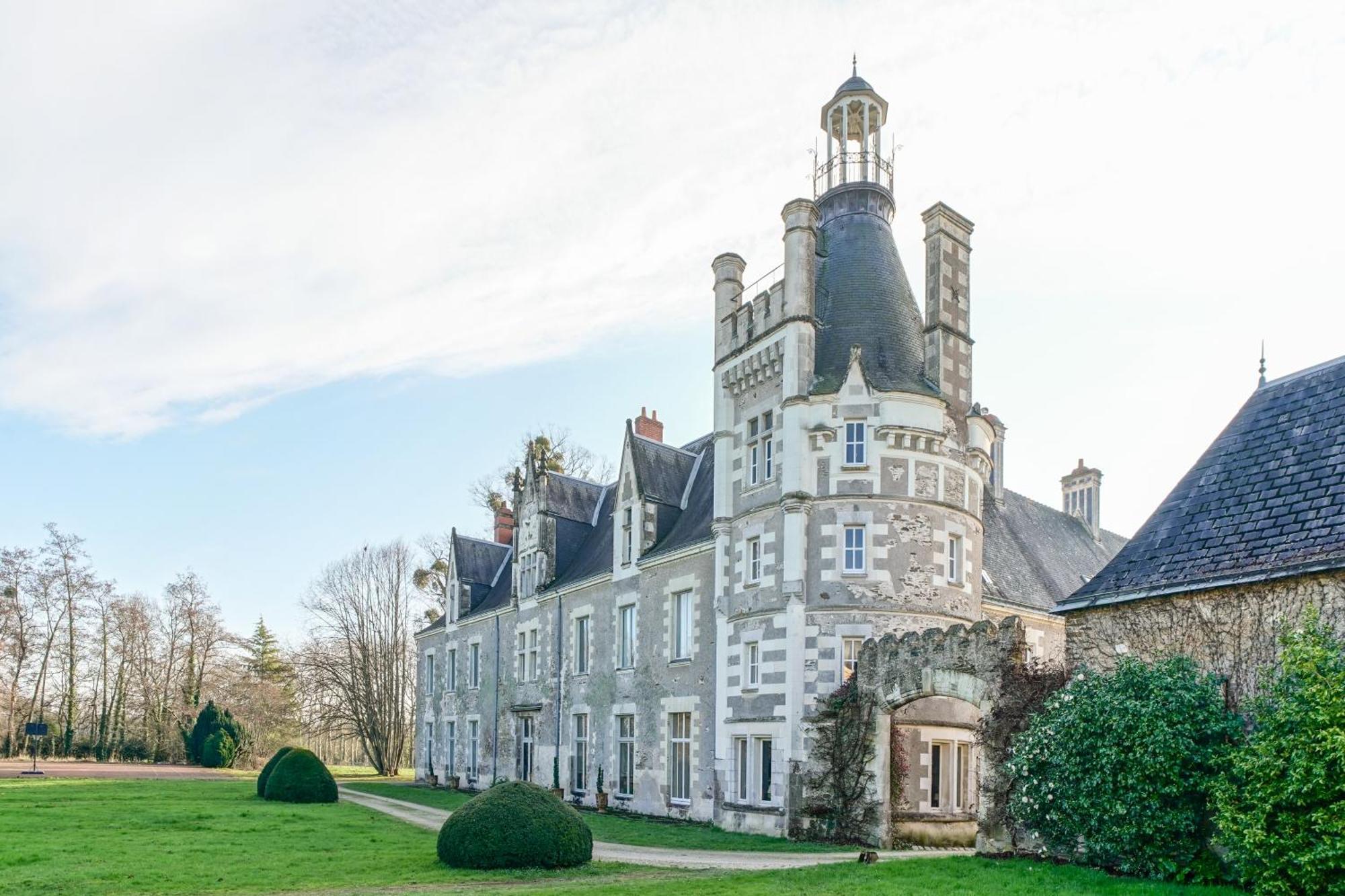 Chateau De Thouare 外观 照片